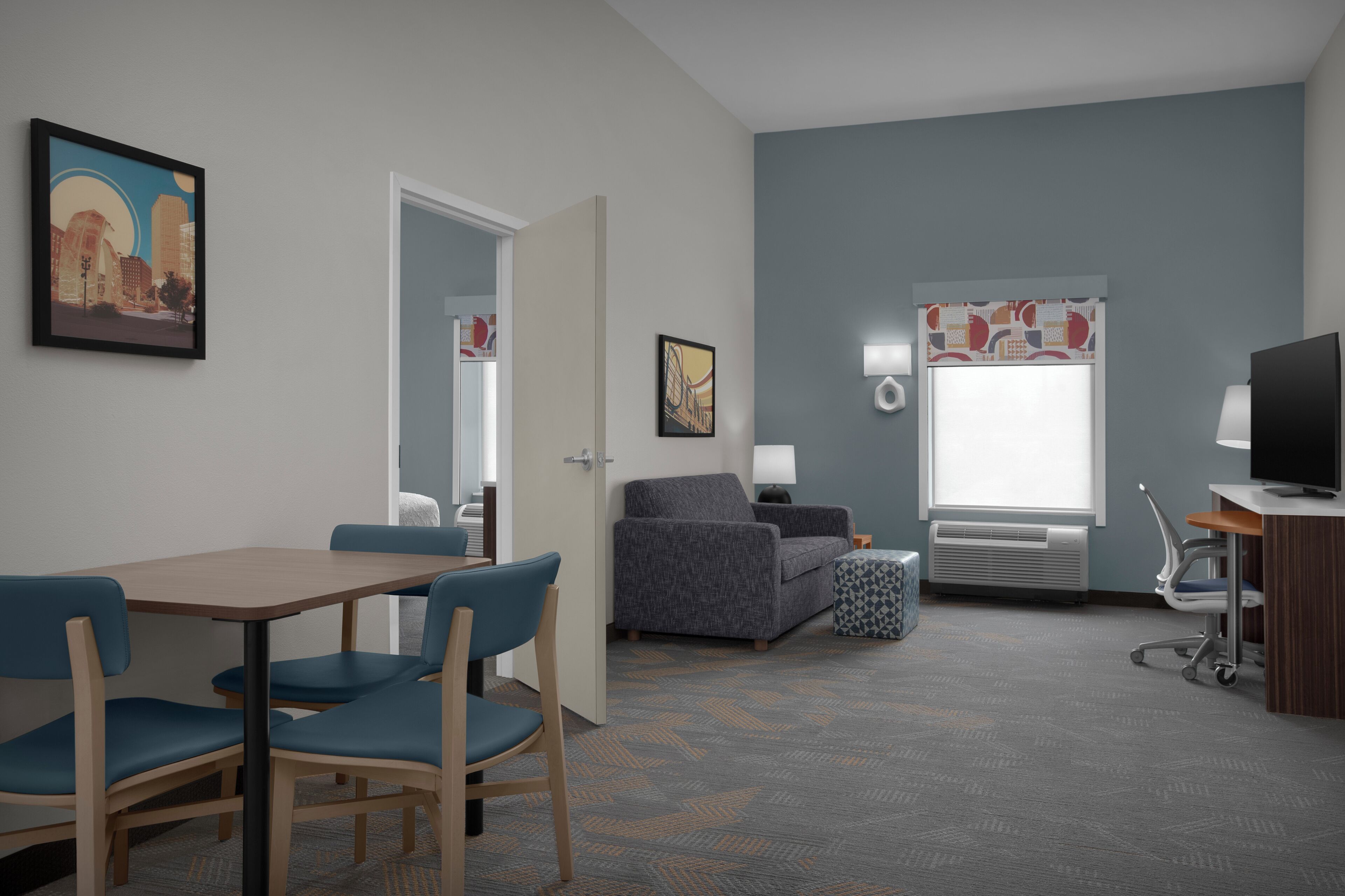 Suite, 1 cama de matrimonio grande (Mobility & Hearing, Roll-in Shower) | Caja fuerte, escritorio, tabla de planchar con plancha y cunas gratuitas