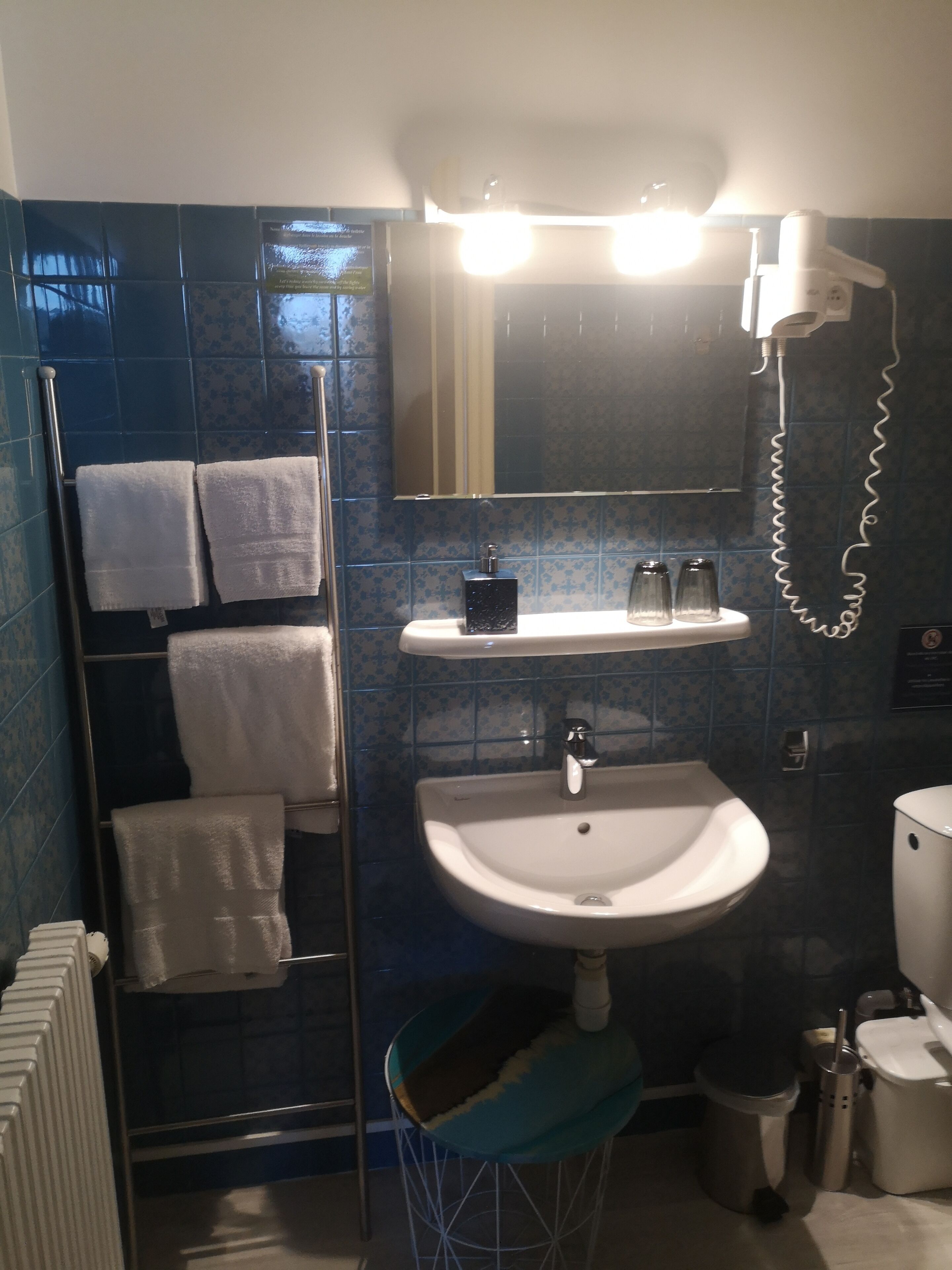 comfort room | bathroom | free toiletries, hair dryer, towels