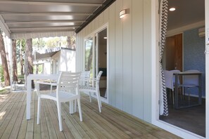 Mobile Home, 2 Bedrooms (Adria Home) | Teres/patio