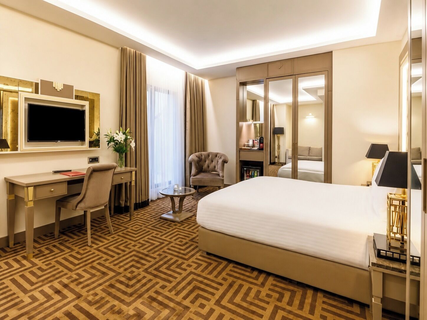 Deluxe Room, 1 King Bed, Sea View