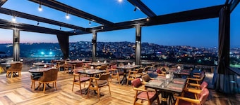 Ramada by Wyndham Istanbul Golden Horn
