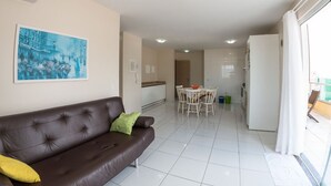 Unclassified image, 4 of 32, button - Residencial Dona Naime (Bombinhas)