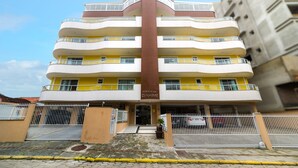 Unclassified image, 5 of 32, button - Residencial Dona Naime (Bombinhas)