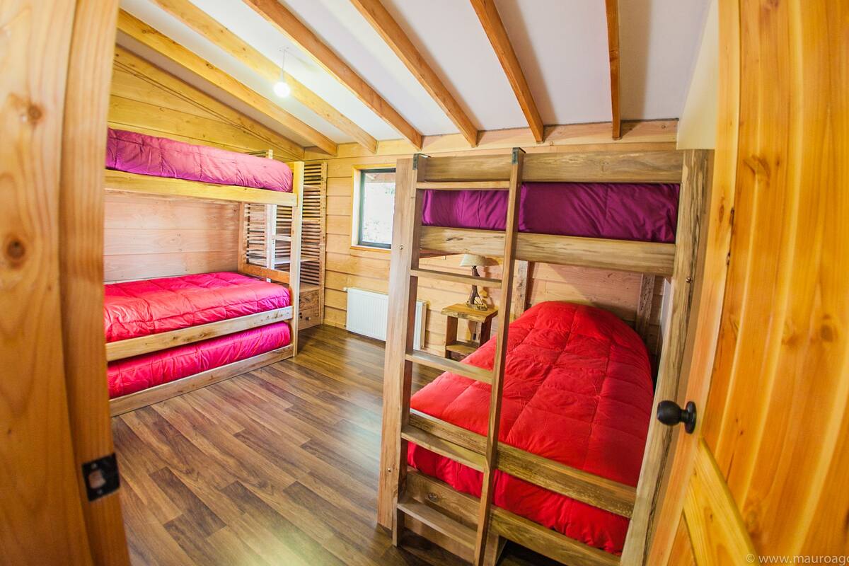 Minibar, iron/ironing board, free WiFi, wheelchair access