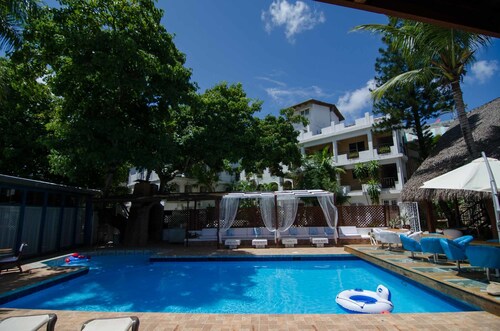 Apartments Plaza Tulio