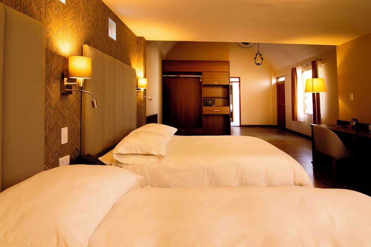 1 bedroom, premium bedding, down duvets, in-room safe