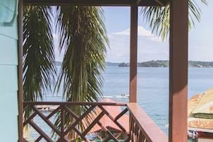 Luxury Suite, 1 Bedroom, Sea View | Terrace/patio