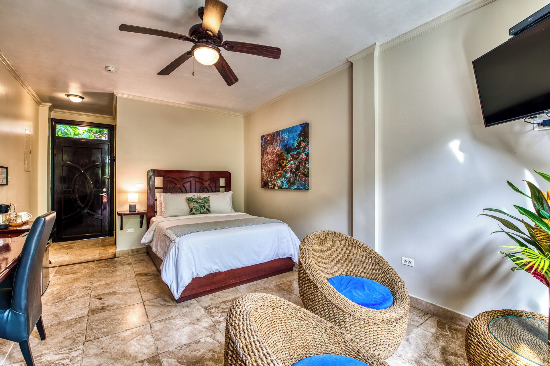 Standard Room | Egyptian cotton sheets, premium bedding, down comforters, pillowtop beds