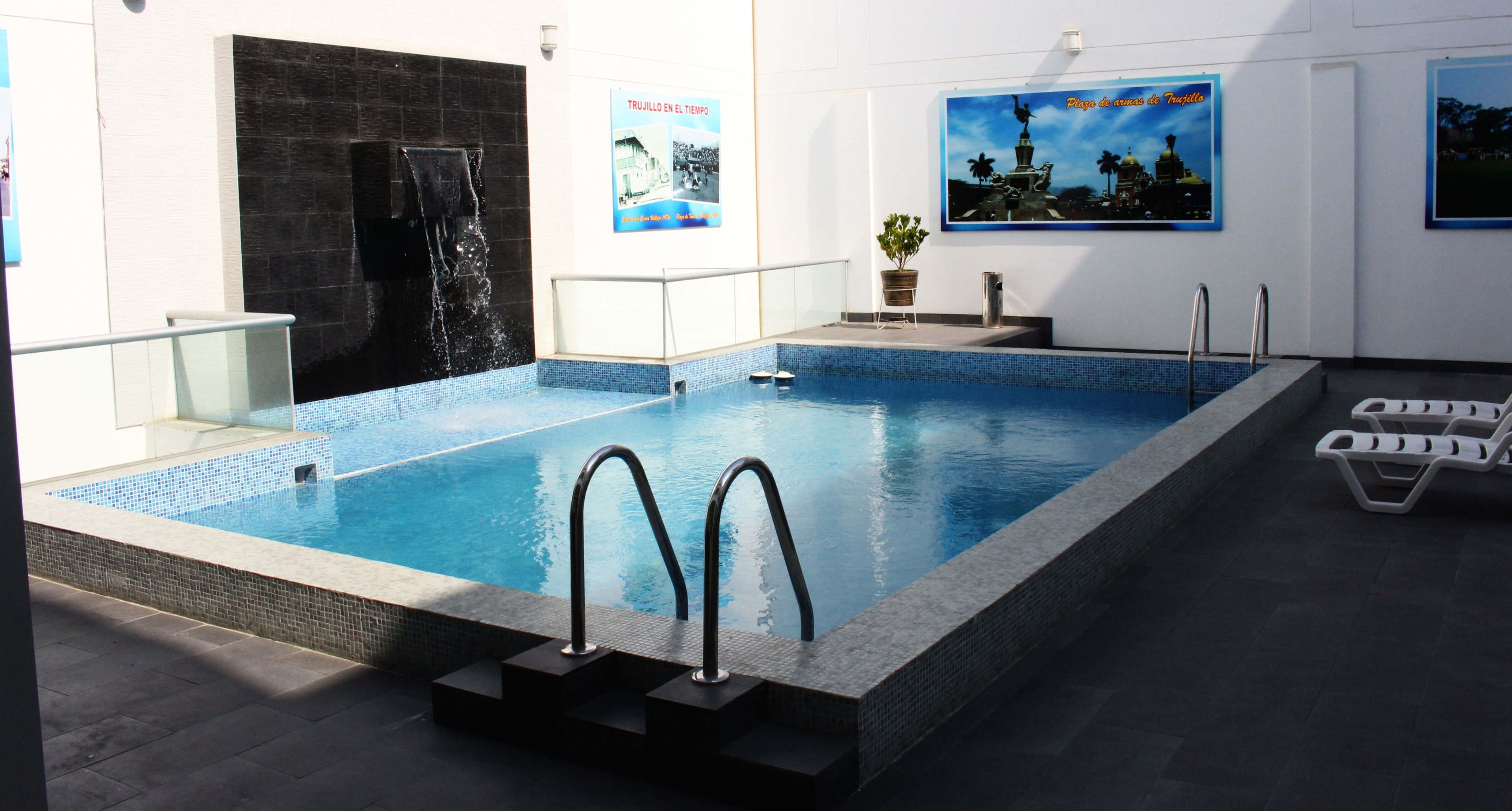 季節性室外泳池