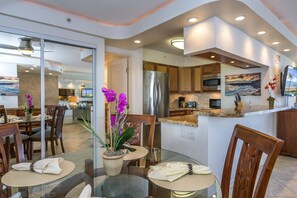 公寓式客房, 1 间卧室 | 私人厨房 | 大冰箱、微波炉、烤箱、炉灶