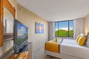 1 bedroom, iron/ironing board, free WiFi, bed sheets - Kaanapali Shores 422 - 1Br Condo (Lahaina)