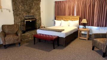 Desk, iron/ironing board, free WiFi, bed sheets