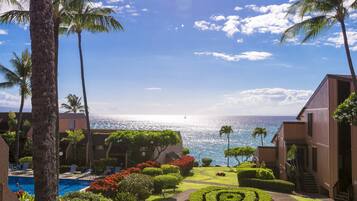 Condo, 1 Bedroom | Property grounds