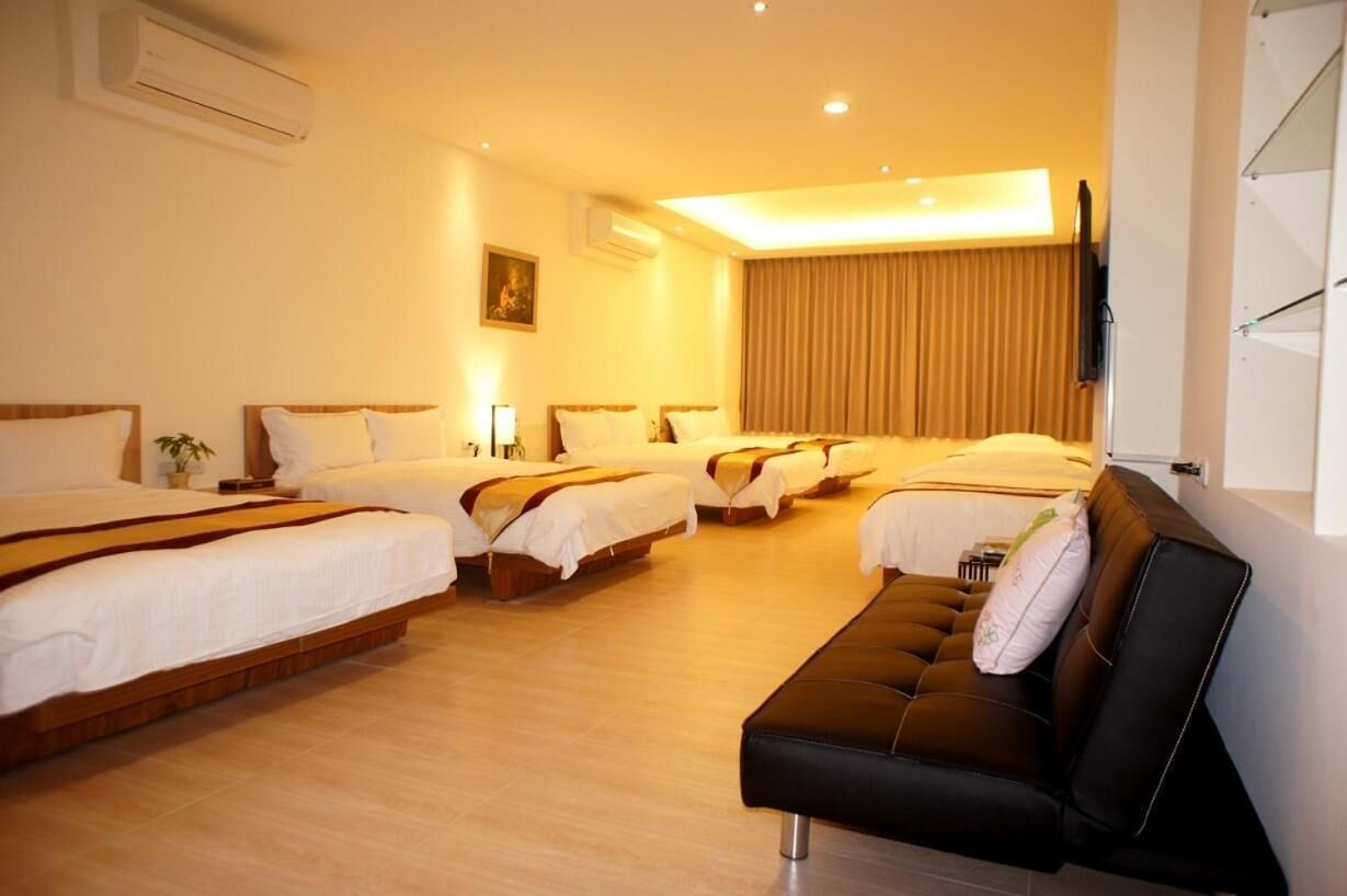 Premium bedding, blackout drapes, rollaway beds, free WiFi