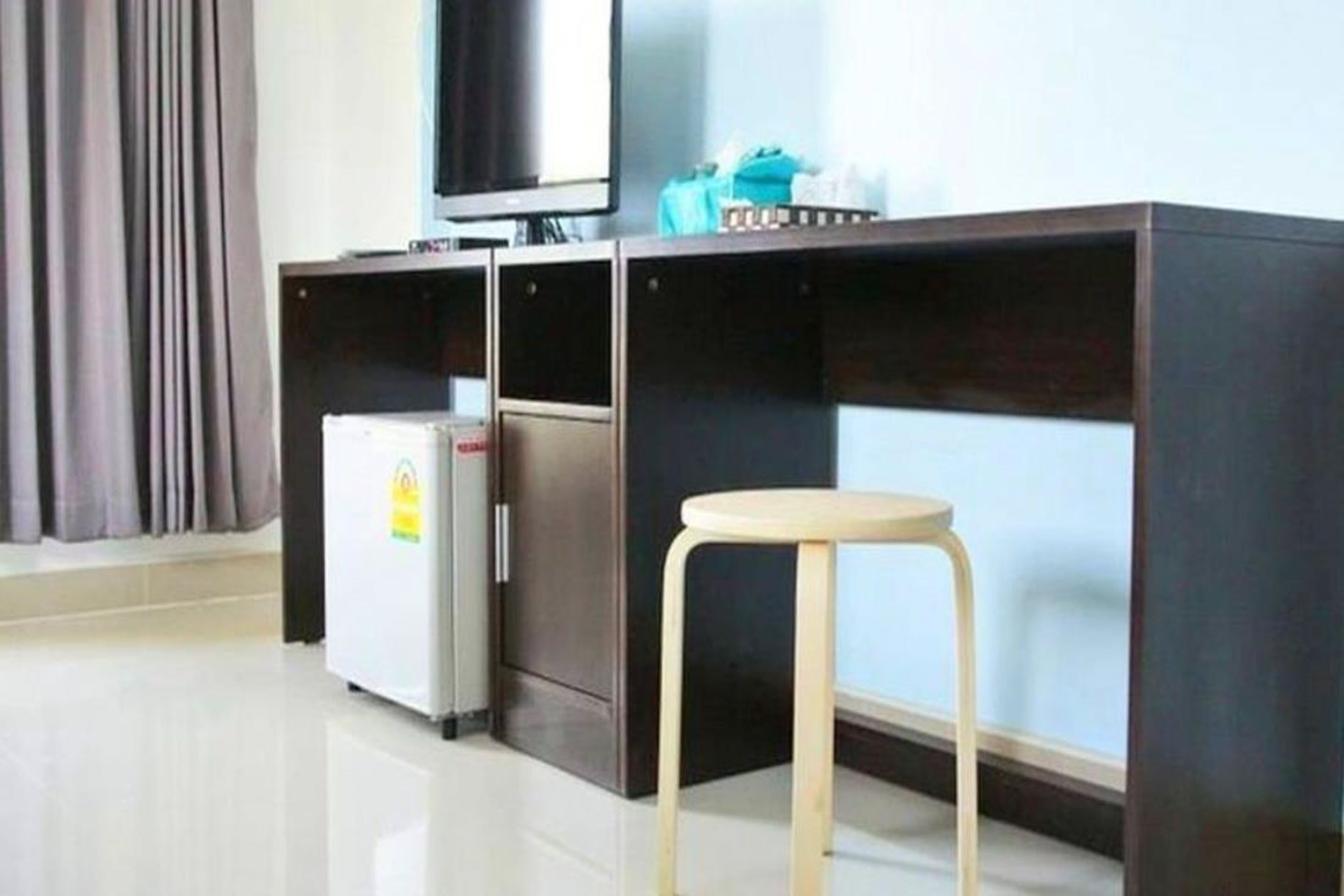 standard double room | room amenity