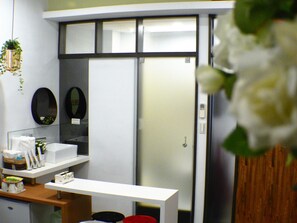 Comfort Quadruple Room, 1 Bedroom | Lobby - Anping House (Tainan)