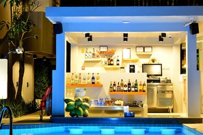 Bar (on property) - Deevana Krabi Resort (Krabi)