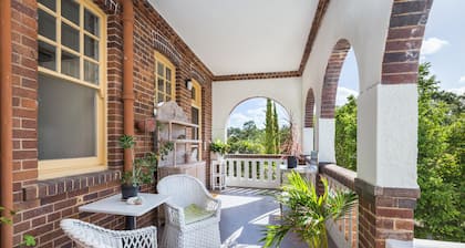 Cumquat House