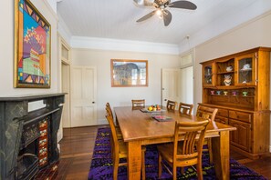 Café da manhã continental grátis todos os dias