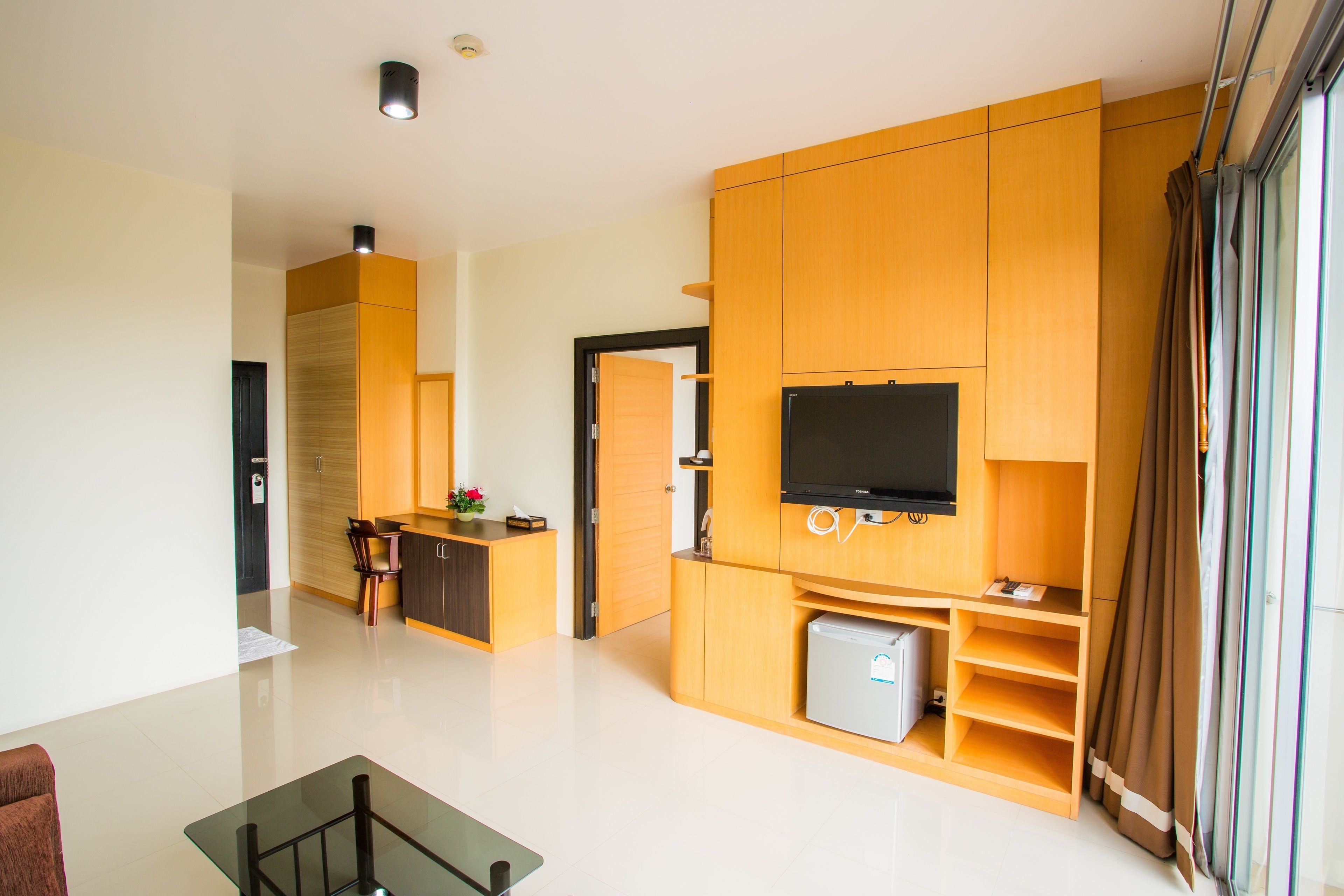 junior suite | desk, blackout curtains, rollaway beds, free wifi