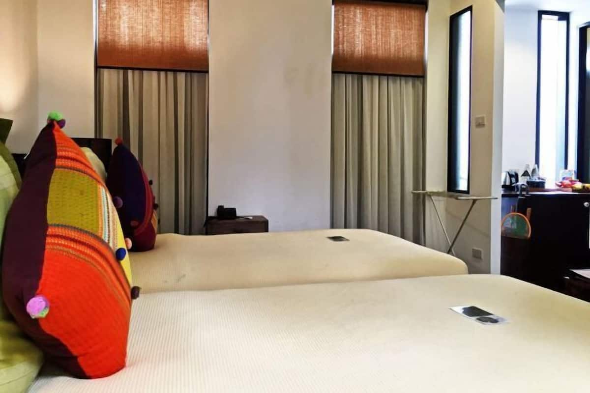 1 habitación, minibar, caja de seguridad en la habitación y escritorio