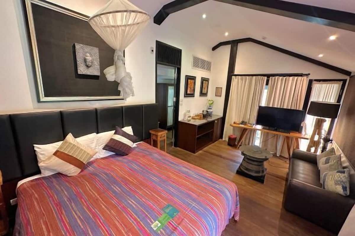 1 habitación, minibar, caja de seguridad en la habitación y escritorio