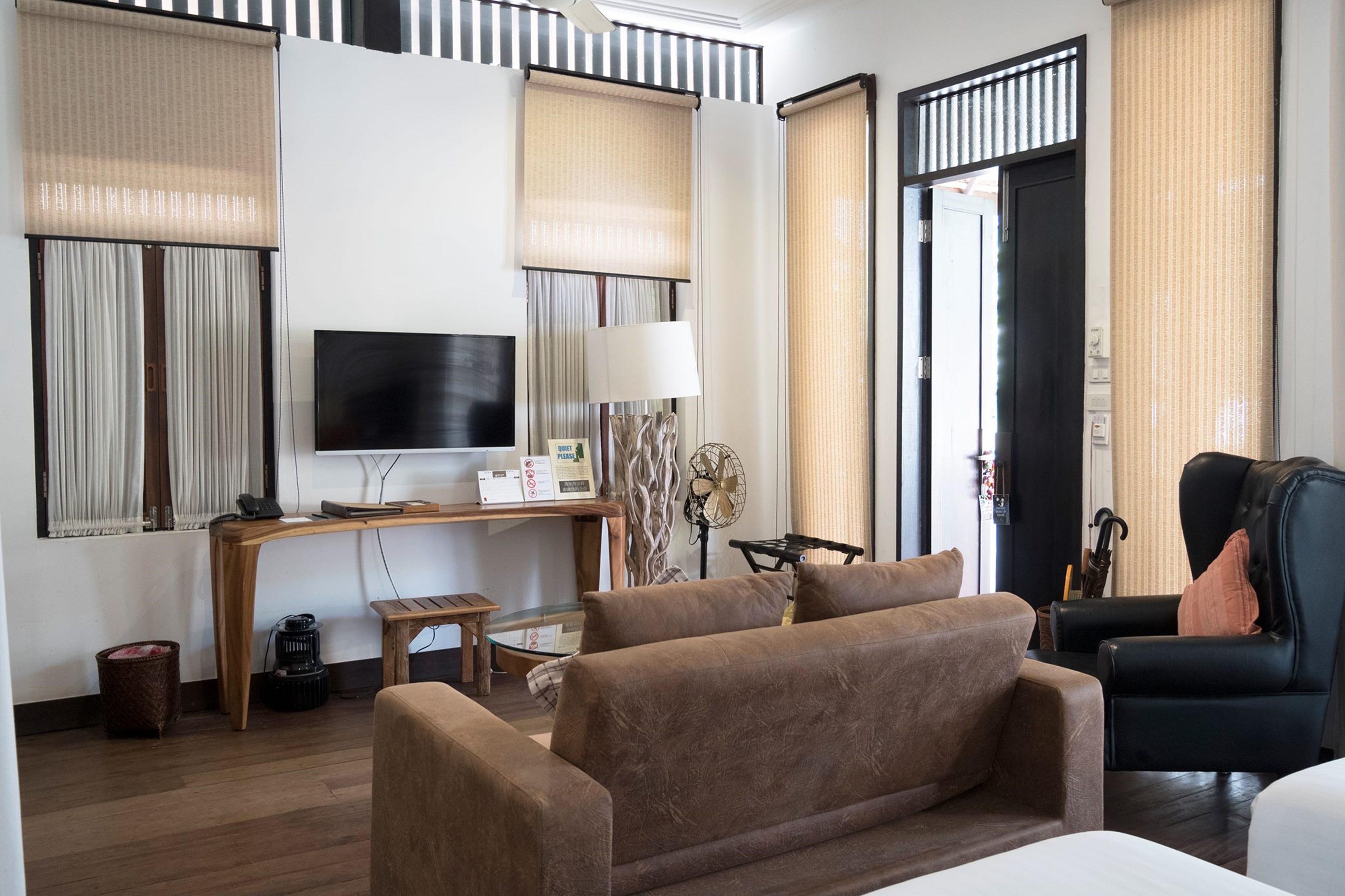 premium 1 bedroom villa | minibar, in-room safe, desk, blackout curtains