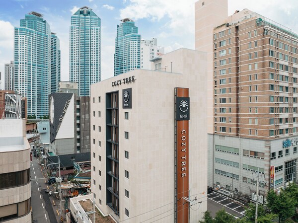 Cozytree Hotel - Busan