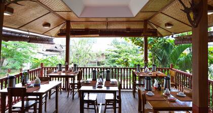 Teak Wood Hotel