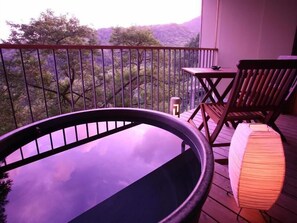 室外 SPA 浴池