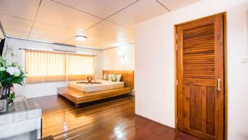 Superior Room | In-room safe, desk, rollaway beds