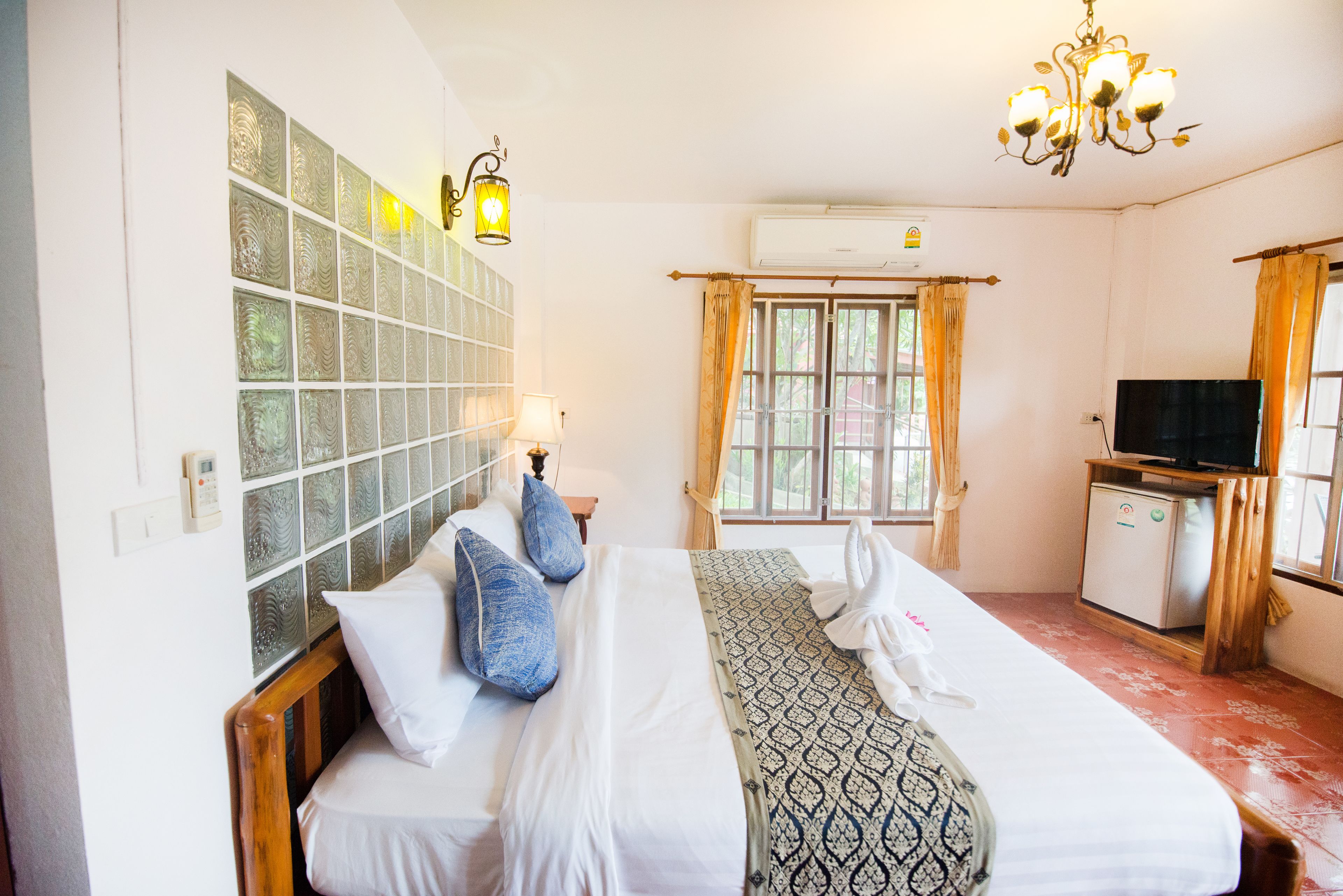 river view | in-room safe, desk, rollaway beds