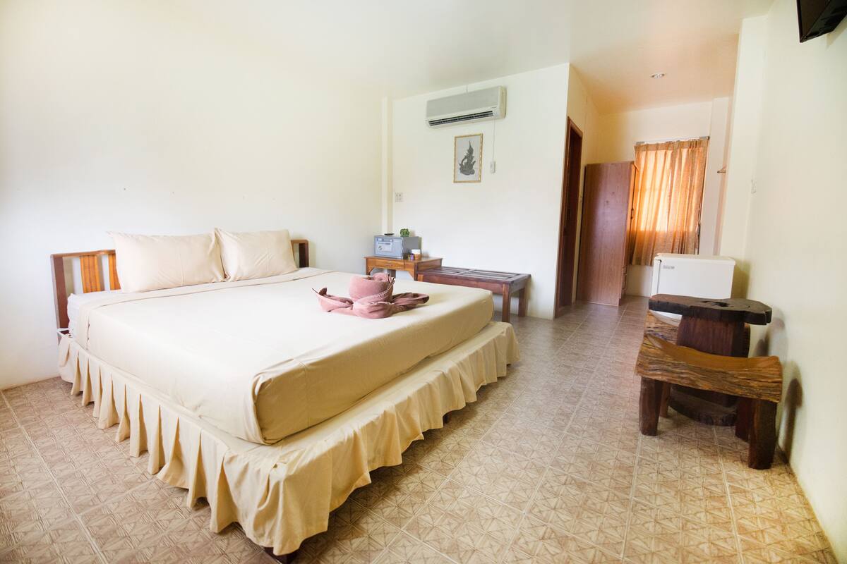 Standard Room | Cofres nos quartos, escrivaninha, camas extras/dobráveis (sobretaxa)