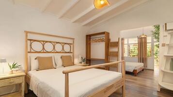 Familienzimmer | Zimmersafe, BĂŒgeleisen/BĂŒgelbrett, kostenloses WLAN