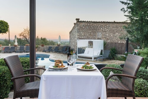 New Can Furios Hotel By Can Calco Hotels