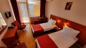 ๋
ธํธ๋ถ ์์
 ๊ณต๊ฐ, ๋ค๋ฆฌ๋ฏธ/๋ค๋ฆฌ๋ฏธํ, ๋ฌด๋ฃ WiFi