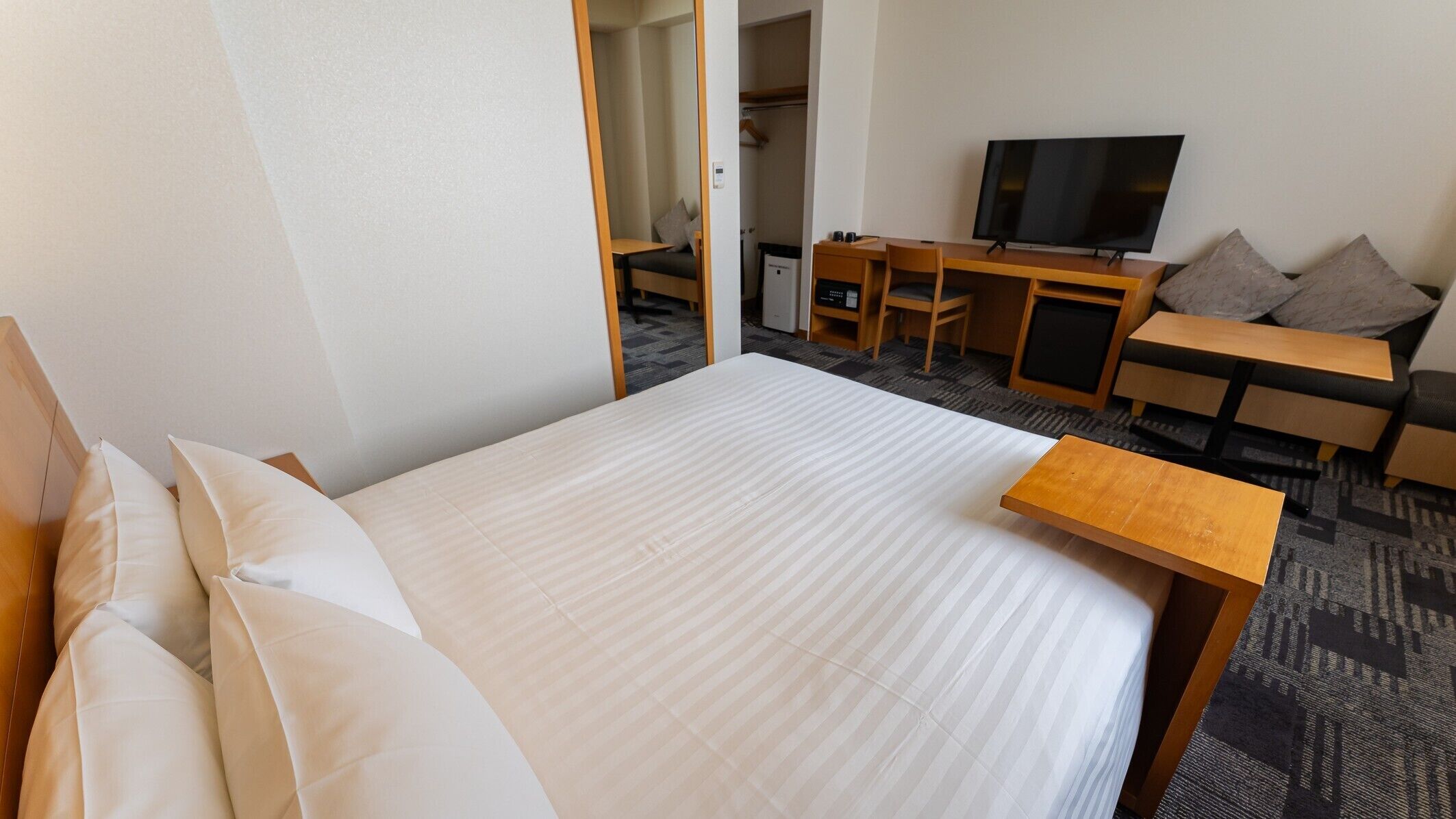 In-room safe, desk, iron/ironing board, free cots/infant beds