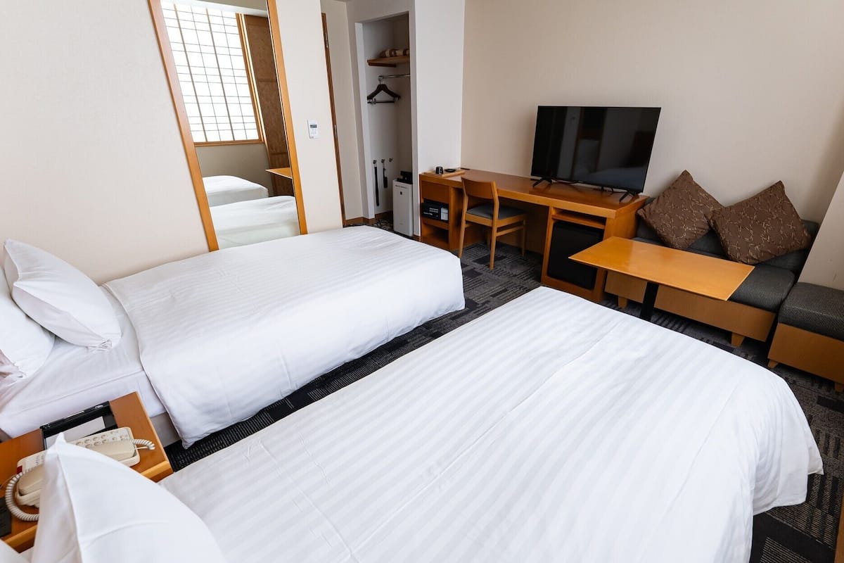 In-room safe, desk, iron/ironing board, free cribs/infant beds