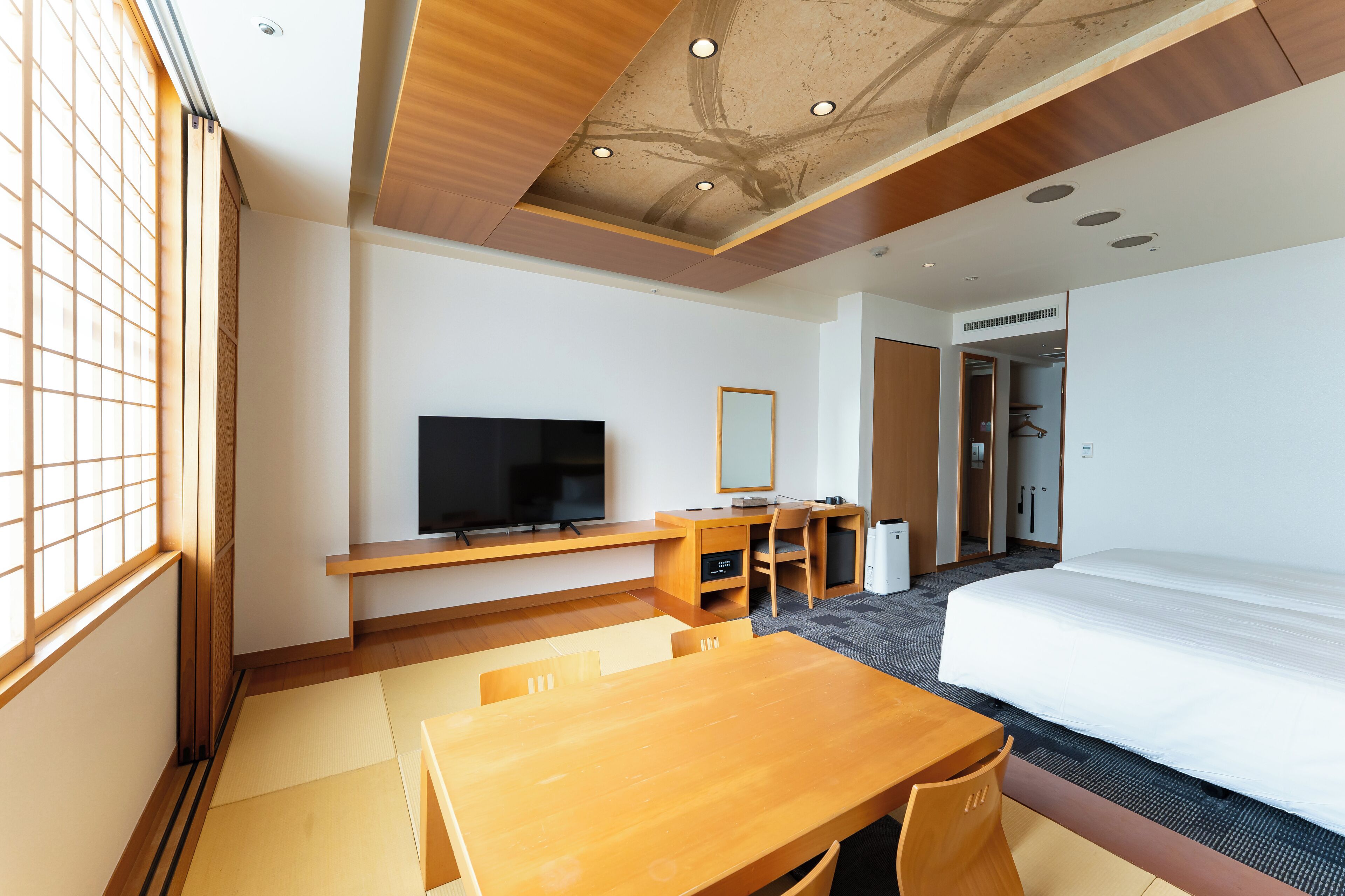 Desk, iron/ironing board, free WiFi, bed sheets