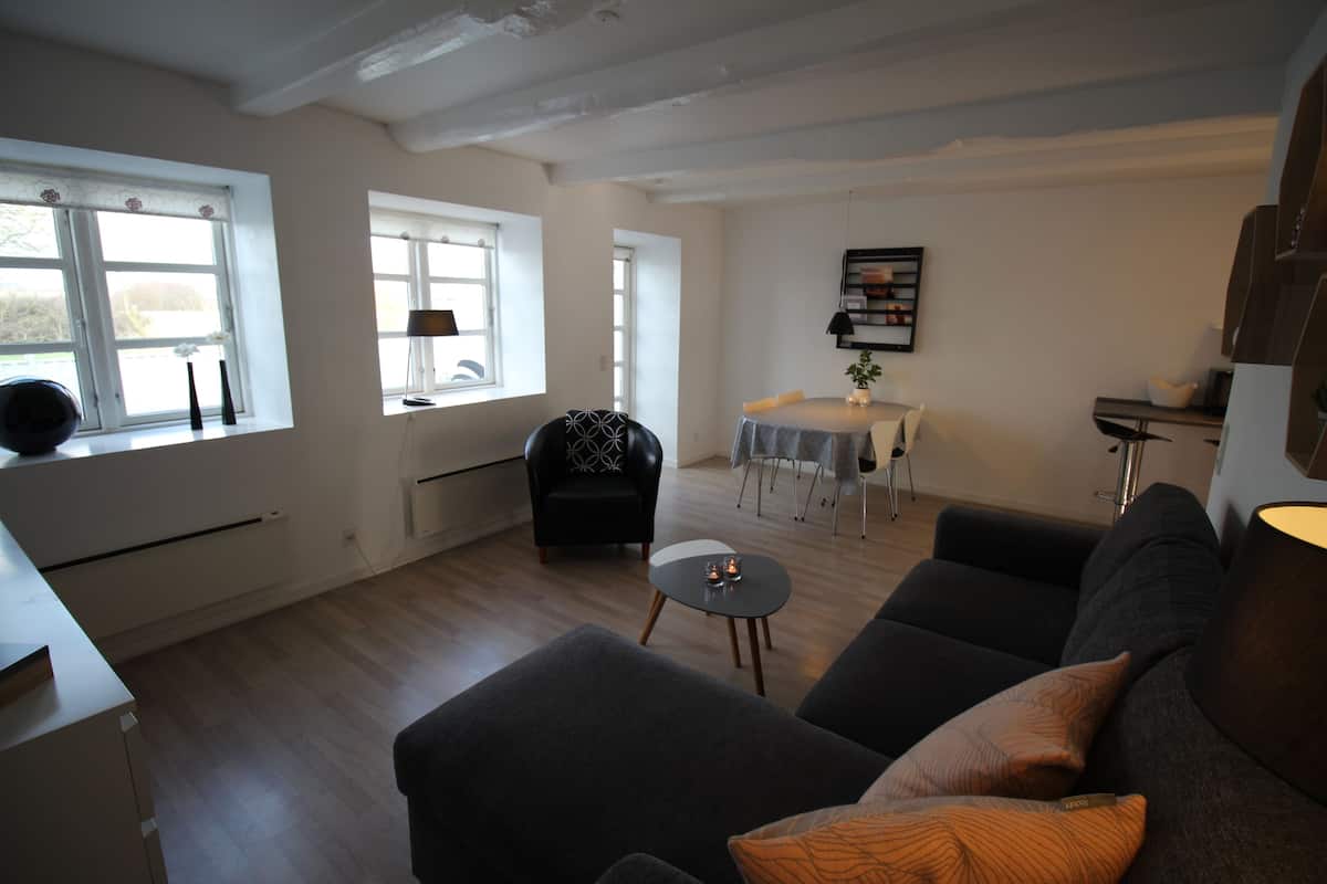 Familienapartment, Terrasse, Gartenblick