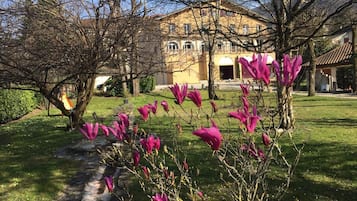 Enceinte de lâhĂ©bergement