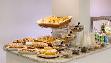 Daily buffet breakfast for a fee