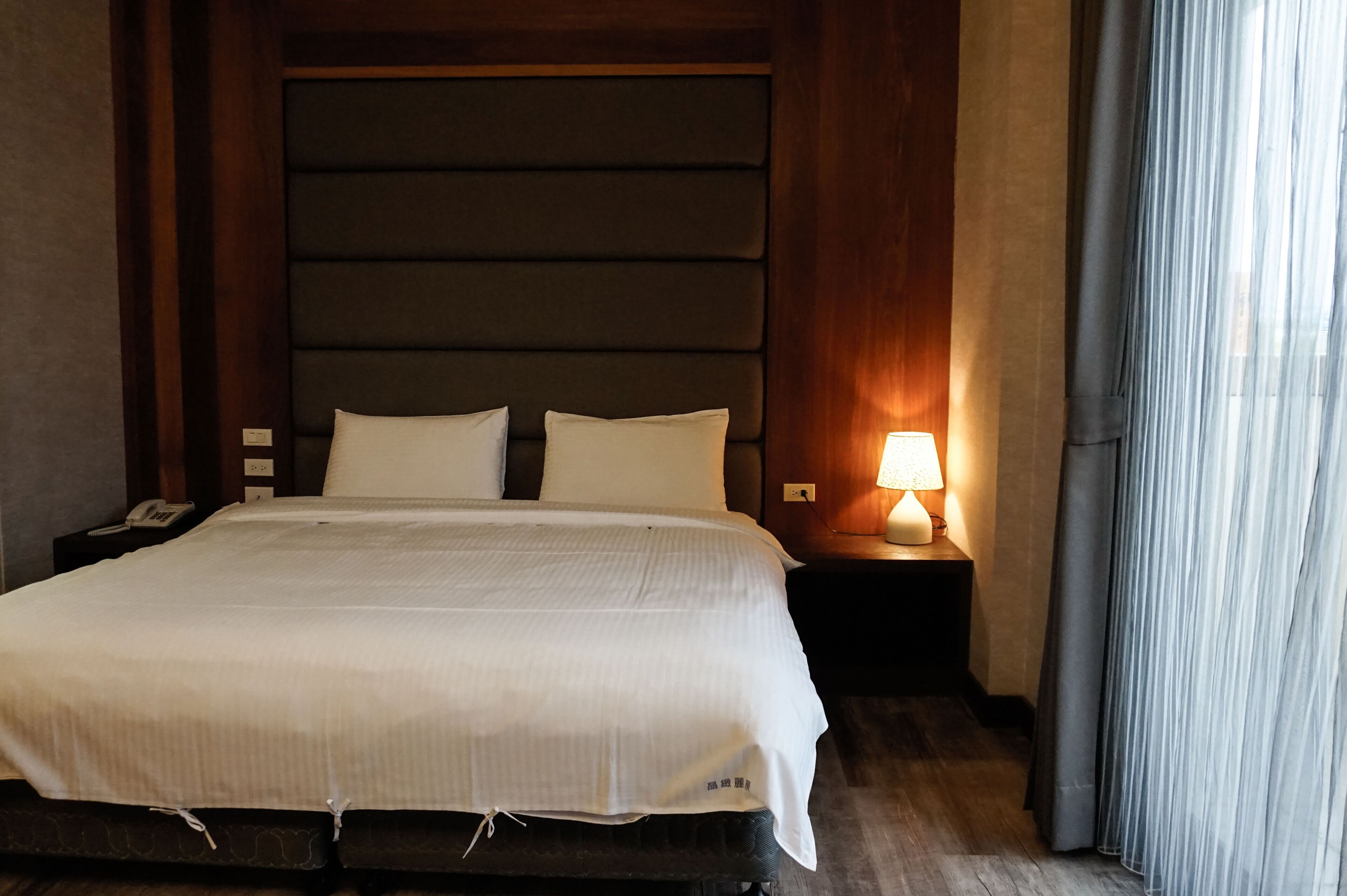 basic quadruple room | desk, blackout curtains, soundproofing, free wifi