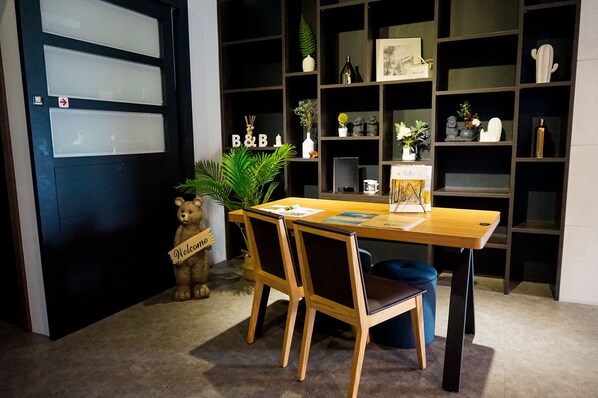 Lobby sitting area