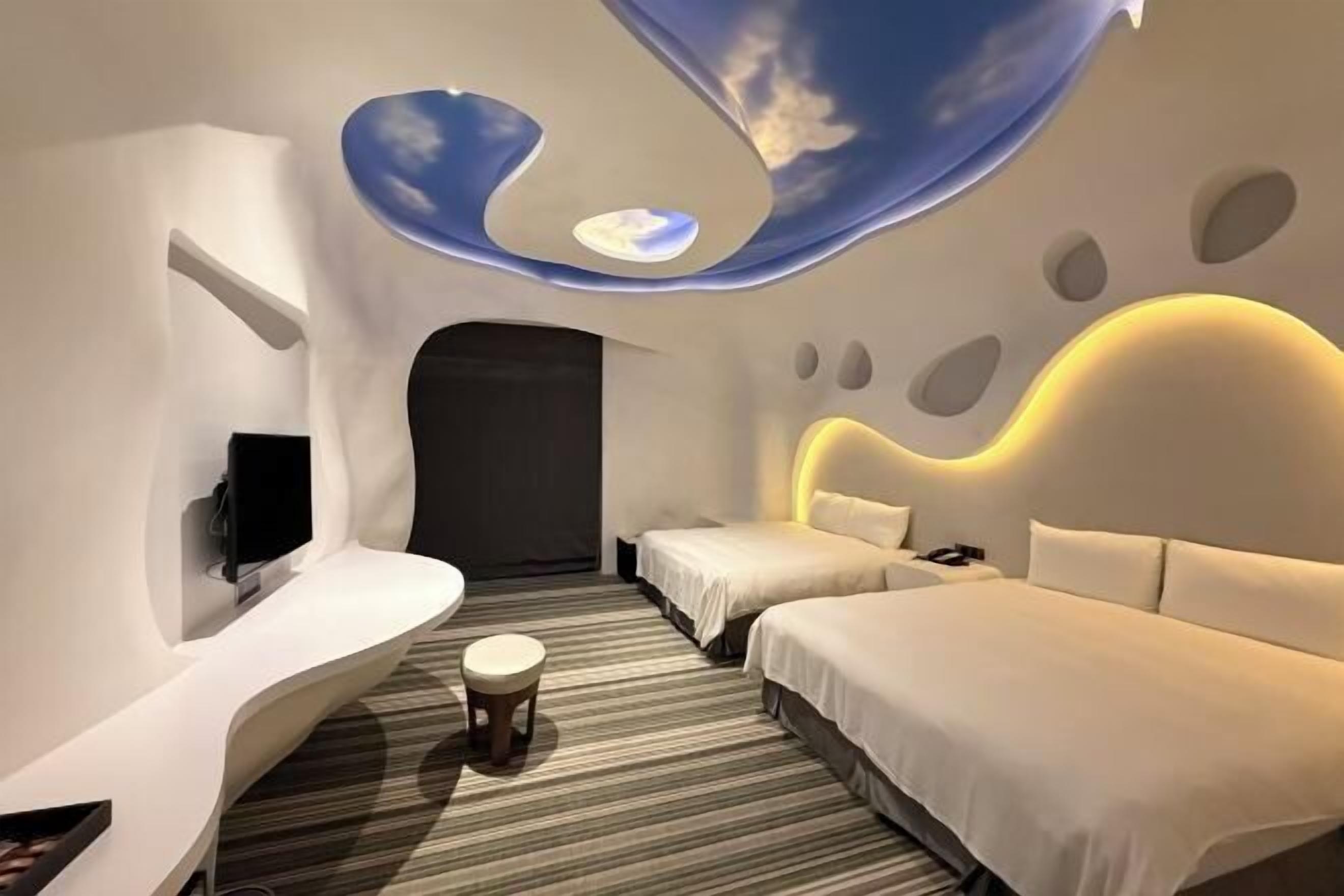 In-room safe, individually decorated, individually furnished