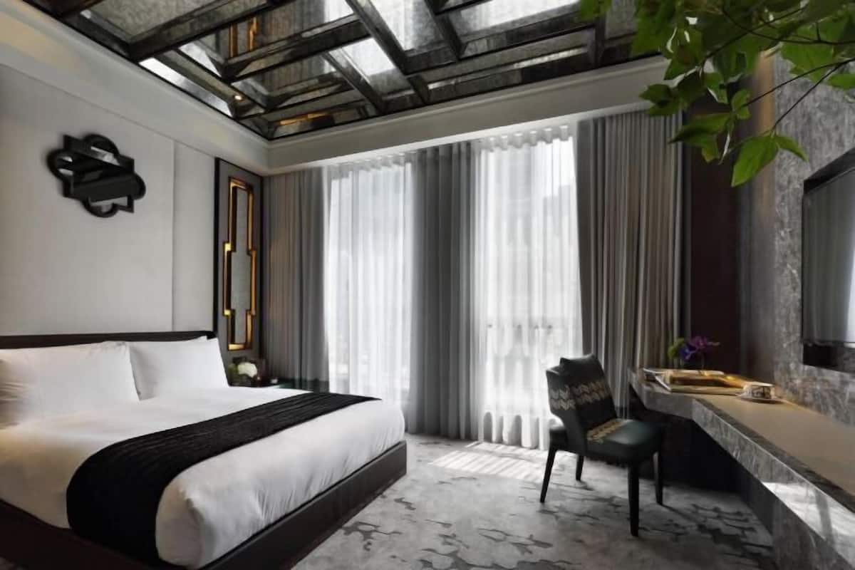 In-room safe, individually decorated, individually furnished