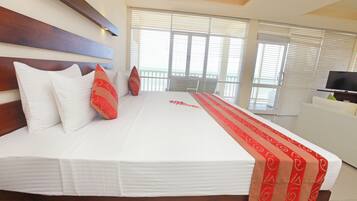 Premium bedding, minibar, in-room safe, desk