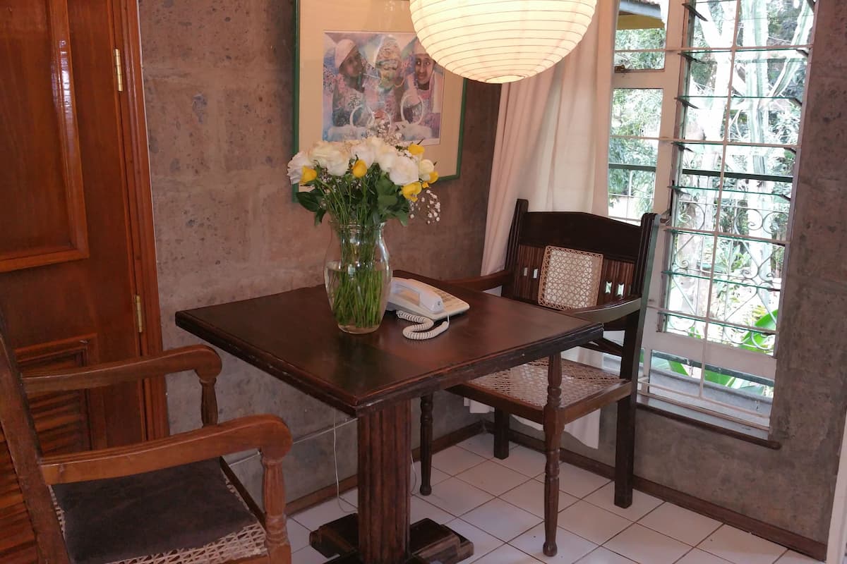 Standard Apartment, 1 Bedroom | Room amenity