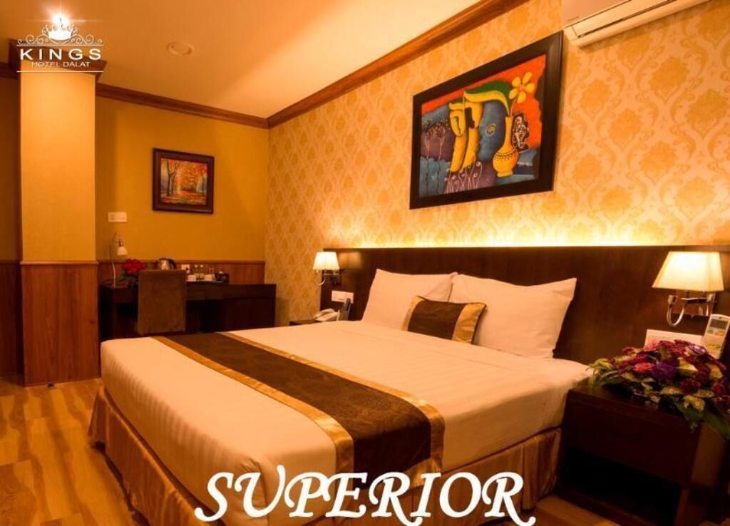 Ropa de cama de alta calidad y minibar 