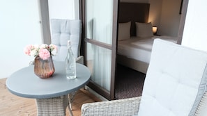 Comfort Room | Balcony
